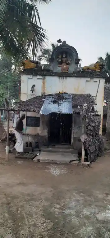 Arulmigu Elangaliyamman Temple, Valaiyappettai - 612001 அருள்மிகு இளங்காளியம்மன் திருக்கோயில், வலையப்பேட்டை - 612001, Thanjavur - Ancient Temple Architecture and History Image 2