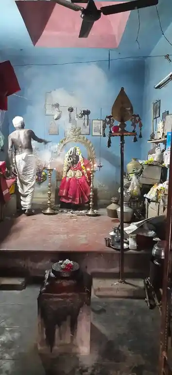 Arulmigu Elangaliyamman Temple, Valaiyappettai - 612001 அருள்மிகு இளங்காளியம்மன் திருக்கோயில், வலையப்பேட்டை - 612001, Thanjavur - Ancient Temple Architecture and History Image 4