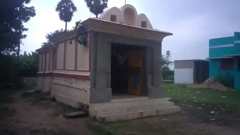 Arulmigu Eleangaliamman Temple, Vellavedu - 600124 அருள்மிகு இளங்காளியம்மன் திருக்கோயில், Vellavedu - 600124, Tiruvallur - Ancient Temple Architecture and History Image 4