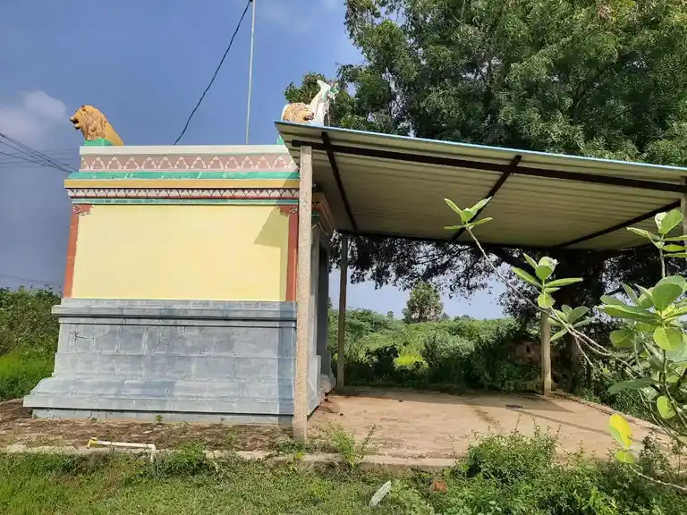 Arulmigu Ellai Mariamman Temple, End Of The Village, Pondavakkam - 602026 அருள்மிகு எல்லை மாரியம்மன் திருக்கோயில், End Of The Village, Pondavakkam - 602026, Tiruvallur - Ancient Temple Architecture and History Image 5