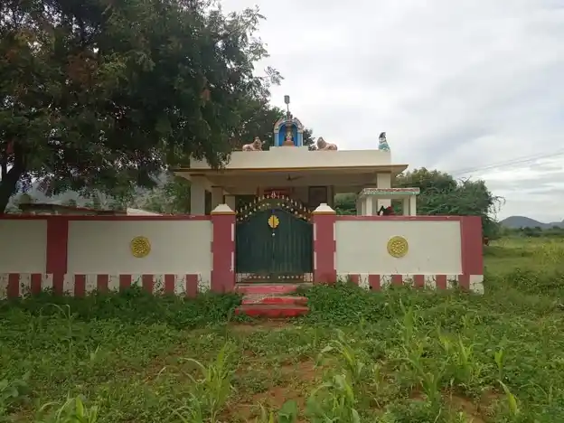 Arulmigu Ellaiamman Temple, Karukattanpatti - 625532 அருள்மிகு எல்லையம்மன் திருக்கோயில், Karukattanpatti - 625532, Madurai - Ancient Temple Architecture and History Image 3