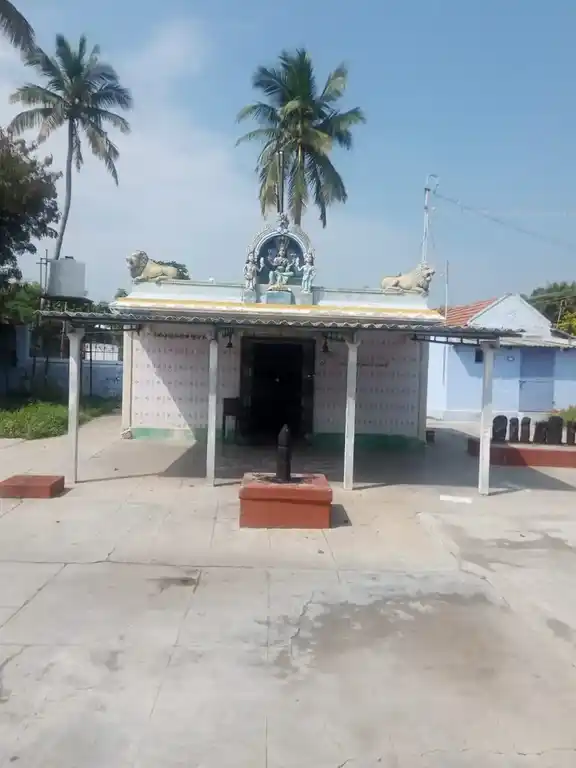 Arulmigu Ellaiamman Temple, Karukudi, Karugudi - 621210 Arulmigu Ellaiamman Temple, Karukudi, Karugudi - 621210, Thiruchirappalli - Ancient Temple Architecture and History Image 4