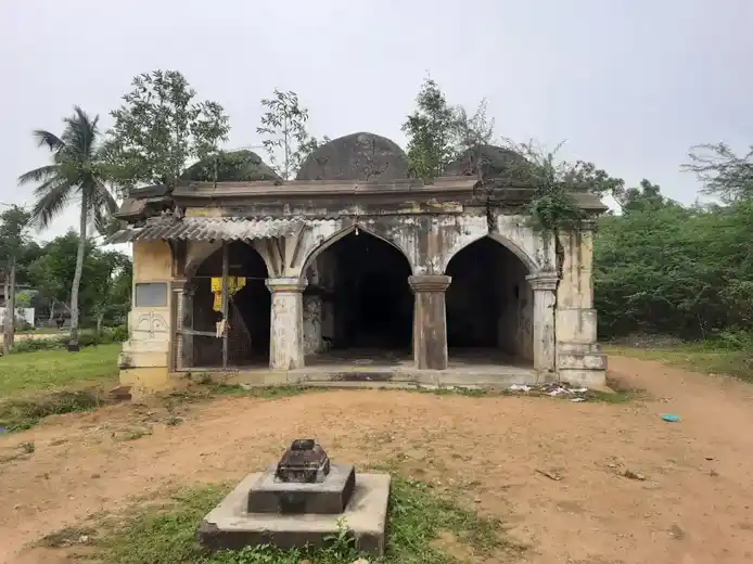 Arulmigu Ellaiamman Temple, Mahadevapattinam - 614018 Arulmigu Ellaiamman Temple, Mahadevapattinam - 614018, Thiruvarur - Ancient Temple Architecture and History Image 5
