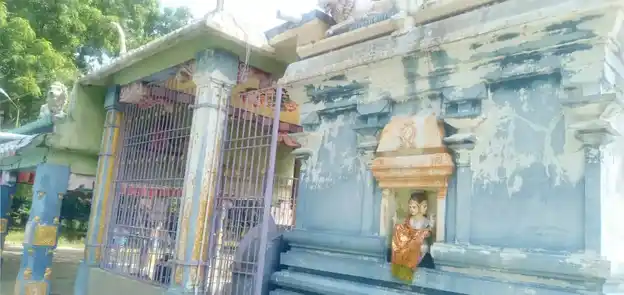 Arulmigu Ellaiamman Temple, Near Lake View, Poovalai - 601201