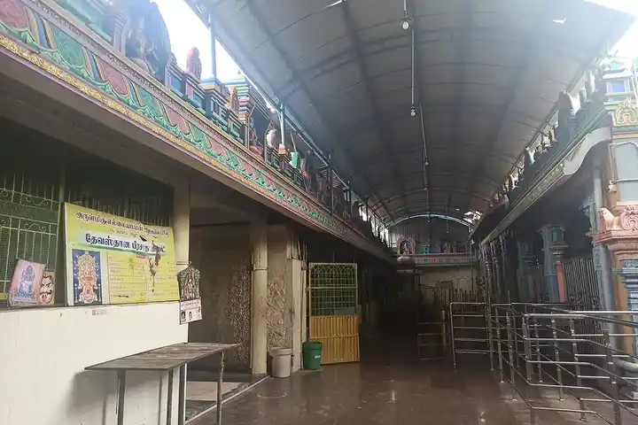 Arulmigu Ellaiamman Temple, Vettuvanam - 635809 அருள்மிகு எல்லையம்மன் திருக்கோயில், வெட்டுவானம் - 635809, Vellore - Ancient Temple Architecture and History Image 4