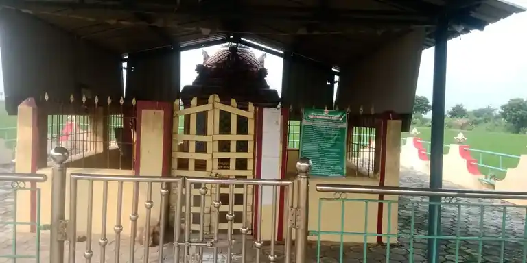 Arulmigu Ellaiamman Temple, Vidathandalam - 602001 அருள்மிகு எல்லையம்மன் திருக்கோயில், விடத்தண்டலம் - 602001, Tiruvallur - Ancient Temple Architecture and History Image 4