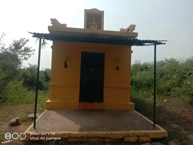 Arulmigu Ellaiyamman Temple, Kurumpatti - 636906 அருள்மிகு எல்லையம்மன் திருக்கோயில், Kurumpatti - 636906, Dharmapuri - Ancient Temple Architecture and History Image 3