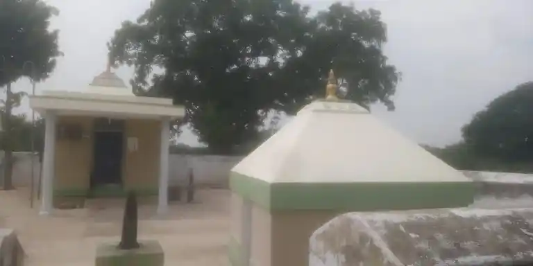 Arulmigu Ellaiyamman Temple, Moovanoor - 621006 அருள்மிகு எல்லையம்மன் திருக்கோயில், Moovanoor - 621006, Thiruchirappalli - Ancient Temple Architecture and History Image 4