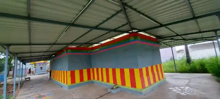 Arulmigu Ellaiyamman Temple, Nagavedu - 631002 அருள்மிகு எல்லையம்மன் திருக்கோயில், நாகவேடு - 631002, Ranipet - Ancient Temple Architecture and History Image 4