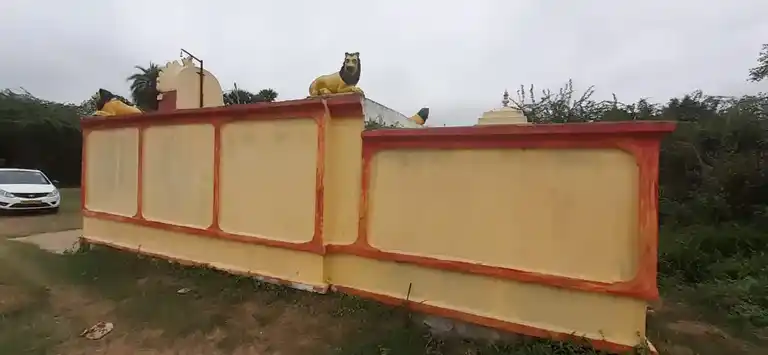 Arulmigu Ellaiyamman Temple, Valathancheri - 602105