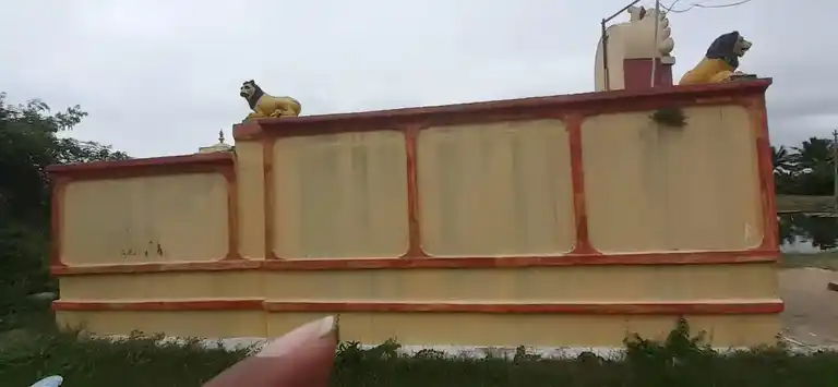 Arulmigu Ellaiyamman Temple, Valathancheri - 602105 அருள்மிகு எல்லையம்மன் திருக்கோயில், Valathancheri - 602105, Kancheepuram - Ancient Temple Architecture and History Image 3