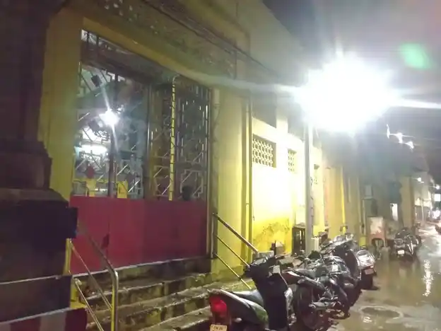 Arulmigu Ellamman Renuga Parameshwari Temple, Triplicane, Chennai - 600005 அருள்மிகு எல்லையம்மன், ரேணுகா பரமேஸ்வரி திருக்கோயில், திருவல்லிக்கேணி, சென்னை - 600005, Chennai - Ancient Temple Architecture and History Image 3