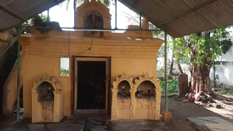 Arulmigu Ellamman Temple, Pumandahalli - 636808 அருள்மிகு எல்லையம்மன் திருக்கோயில், Pumandahalli - 636808, Dharmapuri - Ancient Temple Architecture and History Image 4