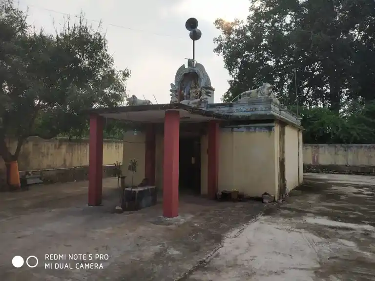 Arulmigu Ellamman Temple, School Oppside, Pandravedu - 631207 அருள்மிகு எல்லம்மன் திருக்கோயில், School Oppside, Pandravedu - 631207, Tiruvallur - Ancient Temple Architecture and History Image 2