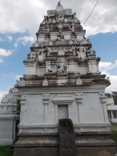 Arulmigu Emandhandeeswarar Temple, Aalagiramam - 604302 அருள்மிகு எமதண்டீஸ்வர சுவாமி திருக்கோயில், Aalagiramam - 604302, Viluppuram - Ancient Temple Architecture and History Image 3