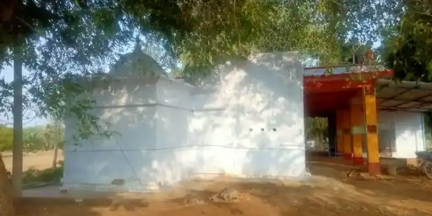 Arulmigu Emperumanar Sastha Temple, Village South Side, Kuppakurichi - 627351 அருள்மிகு எம்பெருமான் சாஸ்தா திருக்கோயில், Village South Side, குப்பக்குறிச்சி - 627351, Tirunelveli - Ancient Temple Architecture and History Image 4