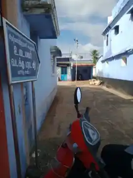 Arulmigu Emperumanar Temple, Alwarthirunagari - 628612 அருள்மிகு எம்பெருமனார் திருக்கோயில், Alwarthirunagari - 628612, Thoothukudi - Ancient Temple Architecture and History Image 3