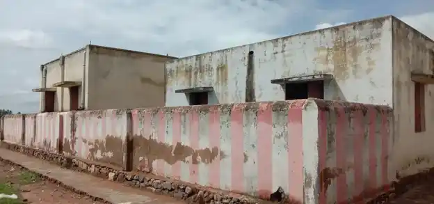 Arulmigu Emperumanar Temple, Kalwai, Kalvoy - 628622 அருள்மிகு எம்பெருமானார் திருக்கோயில், Kalvoy - 628622, Thoothukudi - Ancient Temple Architecture and History Image 4