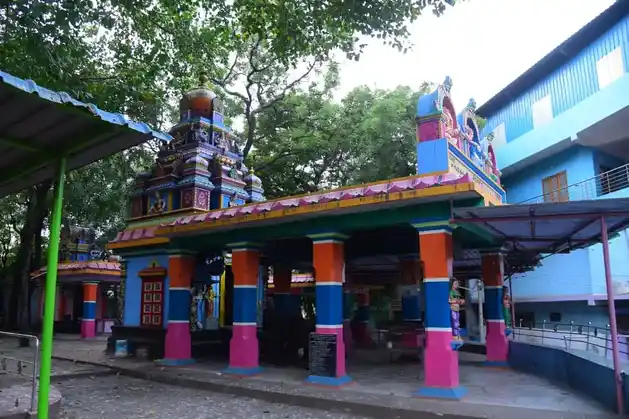 Arulmigu Enkodi Kandan Sastha Temple, Ozhuginassery, Nagercoil - 629001 Temple