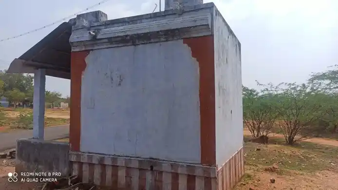 Arulmigu Esakkiamman Temple, Manakkarai - 628601 அருள்மிகு இசக்கியம்மன் திருக்கோயில், Manakkarai - 628601, Thoothukudi - Ancient Temple Architecture and History Image 2