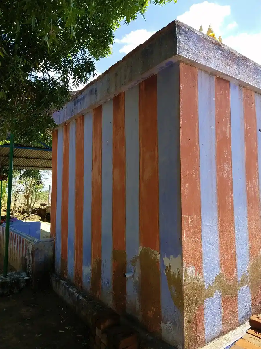 Arulmigu Essaki Amman Temple, Sattankulam - 628714 அருள்மிகு இசக்கியம்மன் திருக்கோயில், Sattankulam - 628714, Thoothukudi - Ancient Temple Architecture and History Image 3