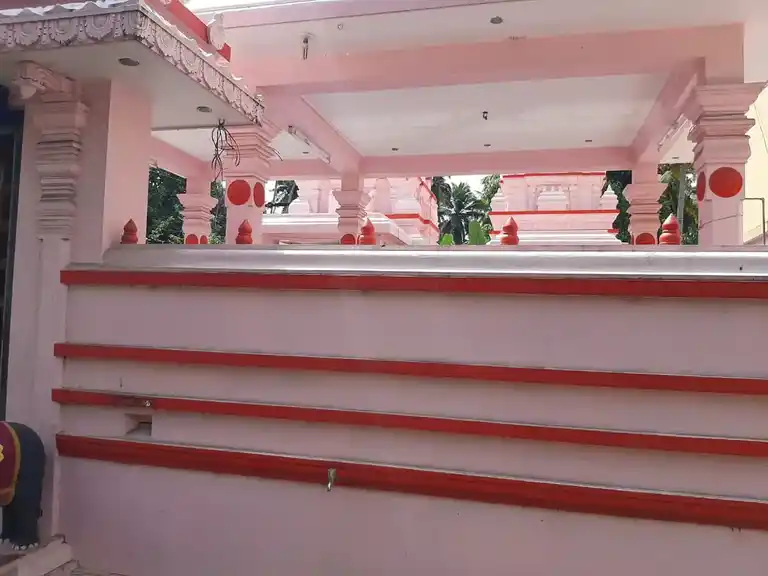 Arulmigu Essakkiyamman Temple, Painkulam, Amsi - 629173