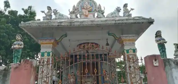 Arulmigu Estasithi Vinayagar Temple, Bus Stand, Ayanallur - 601201 அருள்மிகு இஸ்ட்டசித்தி விநாயகர் திருக்கோயில், Bus Stand, Ayanallur - 601201, Tiruvallur - Ancient Temple Architecture and History Image 3