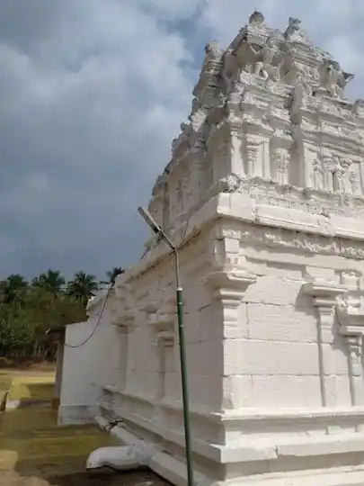 Arulmigu Eswaran Temple, A.Nagoor - 642205 Arulmigu Eswaran Temple, A.Nagoor - 642205, Coimbatore - Ancient Temple Architecture and History Image 3