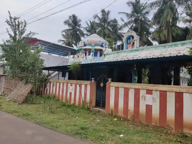 Arulmigu Eswaran Temple, Malaiyappanallur - 612401