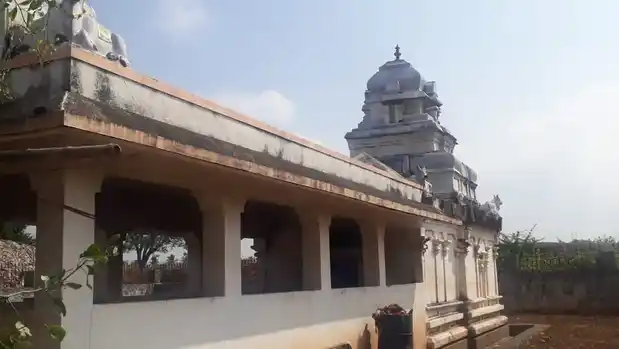 Arulmigu Eswaran Temple, Maraparai - 637410 அருள்மிகு ஈஸ்வரன் திருக்கோயில், Maraparai - 637410, Namakkal - Ancient Temple Architecture and History Image 2