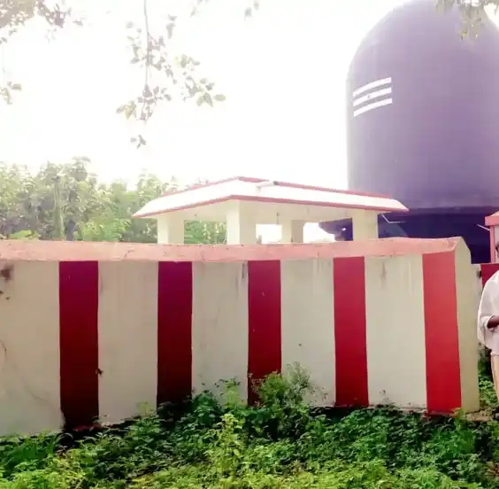 Arulmigu Eswaran Temple, Vao Office, Velanjeri - 631209 அருள்மிகு ஈஸ்வரன் திருக்கோயில், Vao Office, Velanjeri - 631209, Tiruvallur - Ancient Temple Architecture and History Image 4