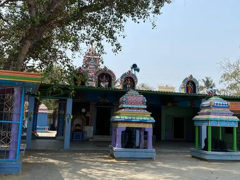 Arulmigu Eswaran Temple, Vilankurichi, Vilankurichi - 641035 Arulmigu Eswaran Temple, விளாங்குறிச்சி, Vilankurichi - 641035, Coimbatore - Ancient Temple Architecture and History Image 2