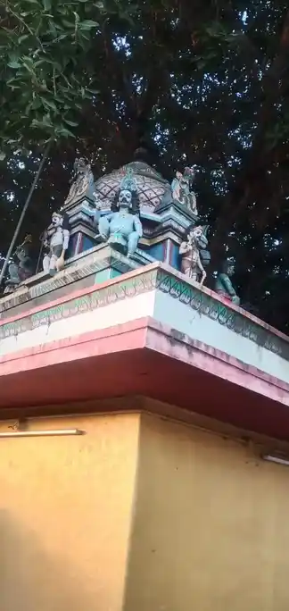 Arulmigu Eswarar Muniswarar Temple, Manjalthidal, Ellakudi - 620019 அருள்மிகு ஈஸ்வரர்முனீஸ்வரர் திருக்கோயில், Manjalthidal, Ellakudi - 620019, Thiruchirappalli - Ancient Temple Architecture and History Image 4