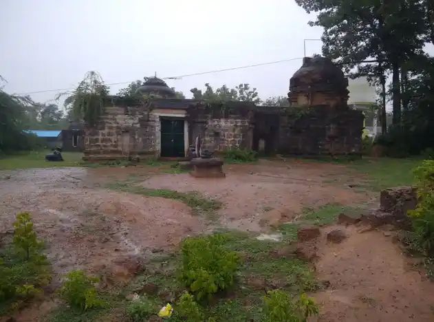 Arulmigu Eswararan Temple, Suriyamanal - 621802 அருள்மிகு ஈஸ்வரன் திருக்கோயில், சூரியமணல் - 621802, Ariyalur - Ancient Temple Architecture and History Image 2