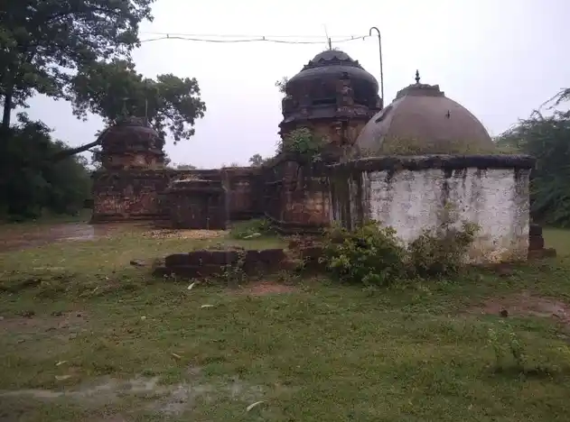 Arulmigu Eswararan Temple, Suriyamanal - 621802 அருள்மிகு ஈஸ்வரன் திருக்கோயில், சூரியமணல் - 621802, Ariyalur - Ancient Temple Architecture and History Image 3