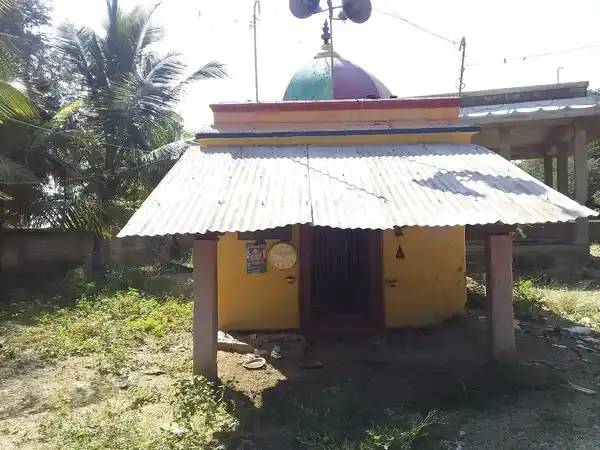 Arulmigu Eurulayiamman Temple, Thirvillanallur - 626607 அருள்மிகு இருளாயி அம்மன் திருக்கோயில், திருவளர்நல்லுர் - 626607, Virudhunagar - Ancient Temple Architecture and History Image 3