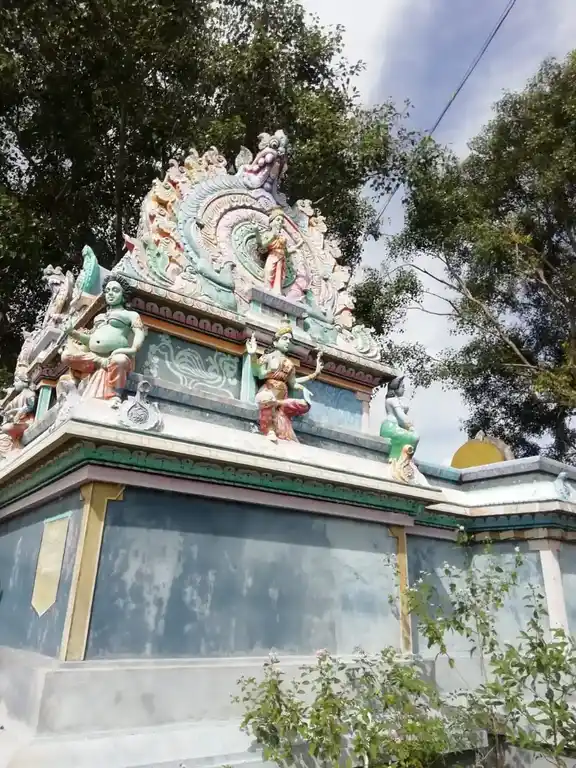 Arulmigu Ezhiliamman Temple, Vairapuram - 604207 ArulmiguEzhiliamman Temple, வைரபுரம் - 604207, Viluppuram - Ancient Temple Architecture and History Image 3