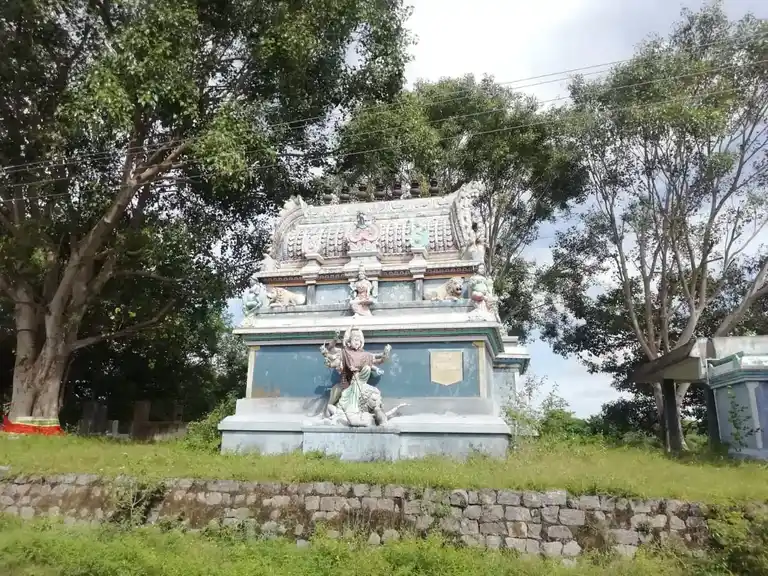 Arulmigu Ezhiliamman Temple, Vairapuram - 604207 ArulmiguEzhiliamman Temple, வைரபுரம் - 604207, Viluppuram - Ancient Temple Architecture and History Image 4