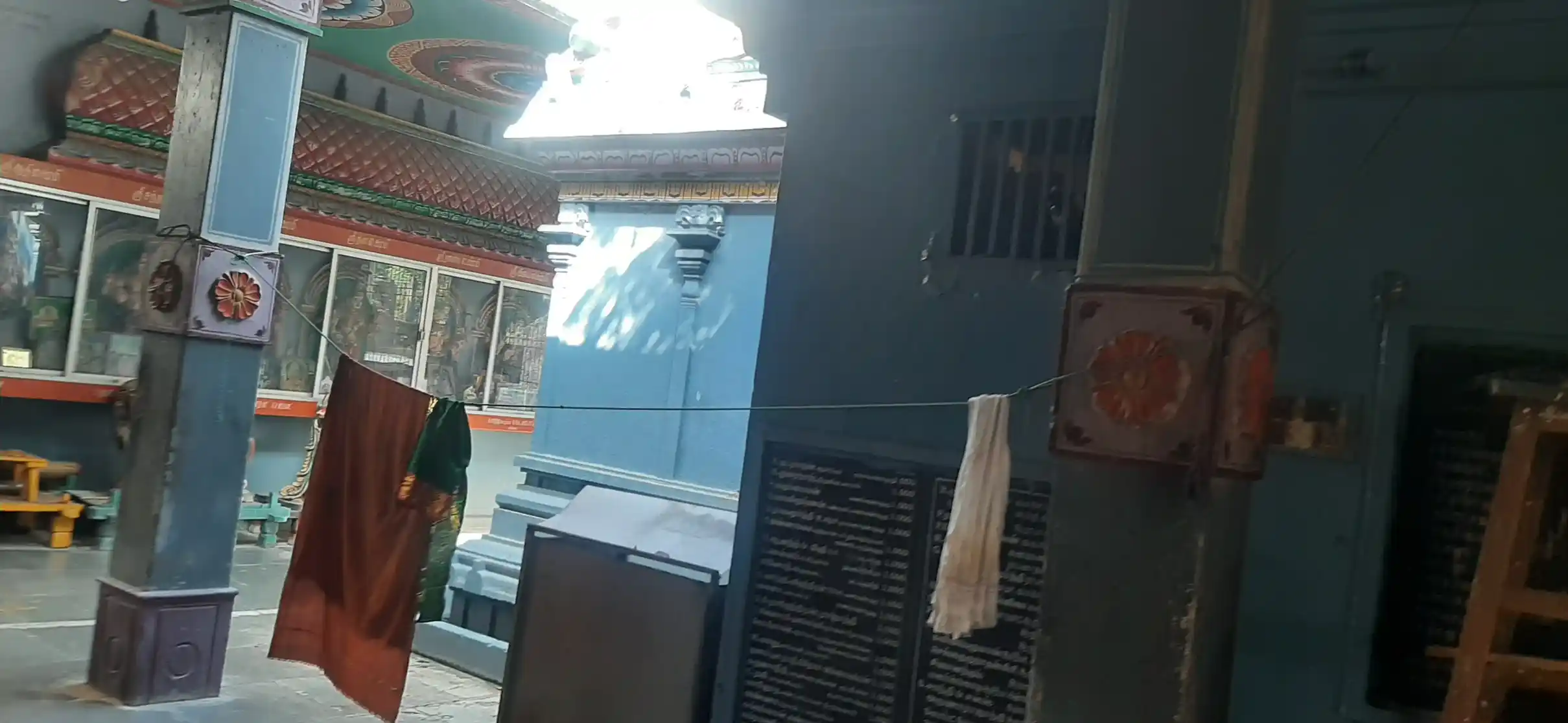 Arulmigu Ezhlai Mariyamman Temple, Mannargudi, Mannargudi - 614001 அருள்மிகு ஏழை மாரியம்மன் திருக்கோயில், மன்னார்குடி - 614001, Thiruvarur - Ancient Temple Architecture and History Image 2