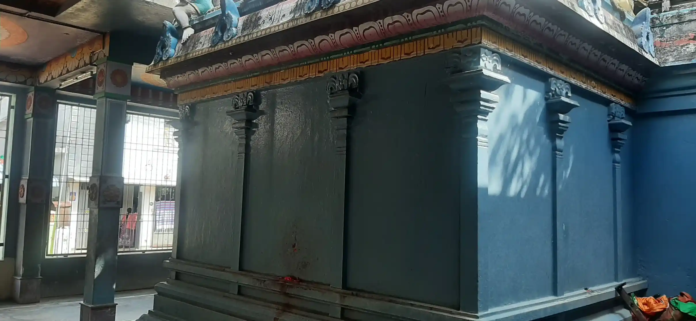 Arulmigu Ezhlai Mariyamman Temple, Mannargudi, Mannargudi - 614001 அருள்மிகு ஏழை மாரியம்மன் திருக்கோயில், மன்னார்குடி - 614001, Thiruvarur - Ancient Temple Architecture and History Image 3