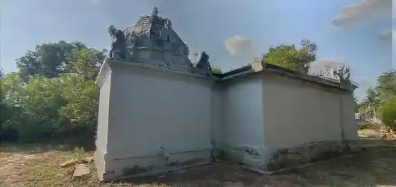 Arulmigu Ezhuramman Temple, Elayamuthur - 642154 அருள்மிகு ஏழுரம்மன் திருக்கோயில், Elayamuthur - 642154, Tiruppur - Ancient Temple Architecture and History Image 2