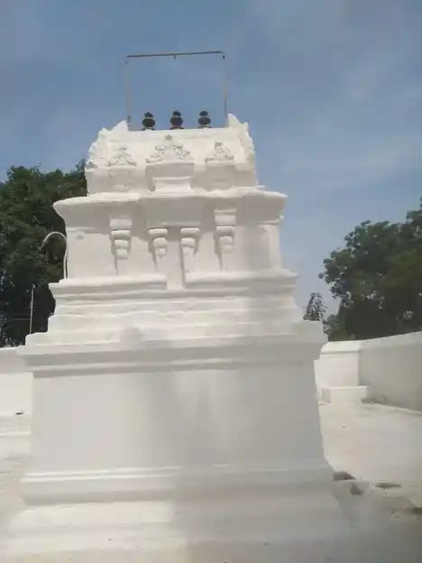 Arulmigu Ganapaliamman Temple, Elumathur - 638104 அருள்மிகு ஞானபாளியம்மன் திருக்கோயில், Elumathur - 638104, Erode - Ancient Temple Architecture and History Image 4