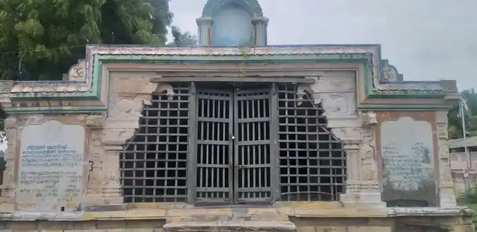 Arulmigu Ganapatheeswarar Temple, Kayalpattanam North - 628204 அருள்மிகு கணபதீஸ்வரர் திருக்கோயில், Kayalpattanam North - 628204, Thoothukudi - Ancient Temple Architecture and History Image 2