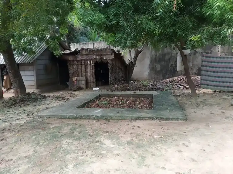 Arulmigu Ganga Parameswariamman Temple, Kodikalkuppam - 607401 அருள்மிகு கங்காபரமேஸ்வரியம்மன் கோயில், Kodikalkuppam - 607401, Cuddalore - Ancient Temple Architecture and History Image 2