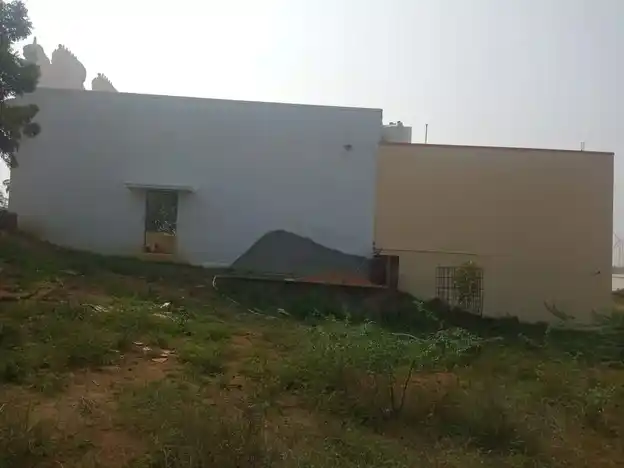 Arulmigu Gangadeviamman Temple, Thirumangalakkurichi - 628502 அருள்மிகு கங்காதேவியம்மன் திருக்கோயில், Thirumangalakkurichi - 628502, Thoothukudi - Ancient Temple Architecture and History Image 2