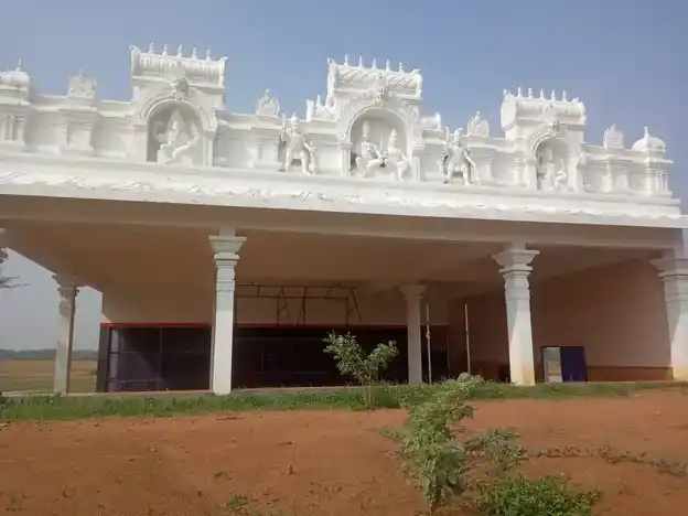 Arulmigu Gangadeviamman Temple, Thirumangalakkurichi - 628502 அருள்மிகு கங்காதேவியம்மன் திருக்கோயில், Thirumangalakkurichi - 628502, Thoothukudi - Ancient Temple Architecture and History Image 4