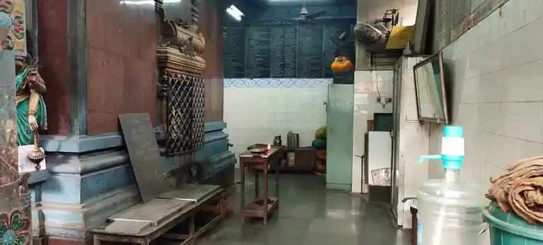 Arulmigu Gangaiamman Temple, Choolaimedu - 600094 அருள்மிகு கங்கையம்மன் திருக்கோயில், சூளைமேடு - 600094, Chennai - Ancient Temple Architecture and History Image 2