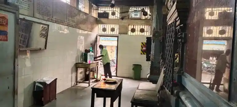 Arulmigu Gangaiamman Temple, Choolaimedu - 600094 அருள்மிகு கங்கையம்மன் திருக்கோயில், சூளைமேடு - 600094, Chennai - Ancient Temple Architecture and History Image 4