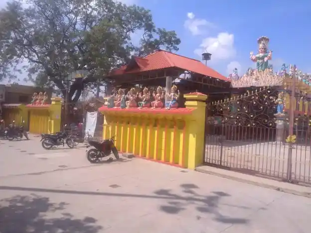 Arulmigu Gangaiamman Temple, Gopalapuram, Gudiyatham - 632602 அருள்மிகு கெங்கையம்மன் திருக்கோயில், கோபாலபுரம், குடியாத்தம் - 632602, Vellore - Ancient Temple Architecture and History Image 4