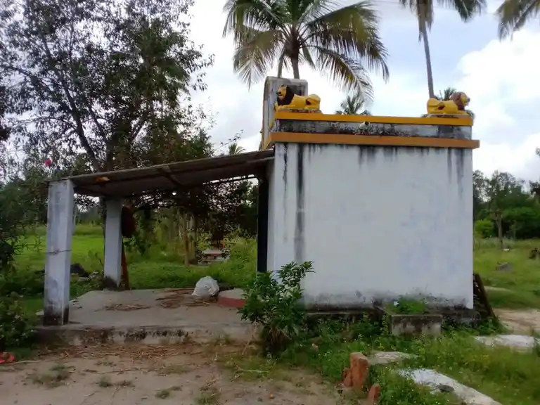 Arulmigu Gangaiamman Temple, Kokkanoor - 635108 அருள்மிகு கங்கையம்மன் திருக்கோயில், கொக்கானூர் - 635108, Krishnagiri - Ancient Temple Architecture and History Image 3